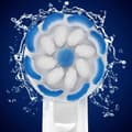 Miniatyrbillede 4 af 5: Oral-B Sensitive Clean Tandbørstehoved - 9-pak