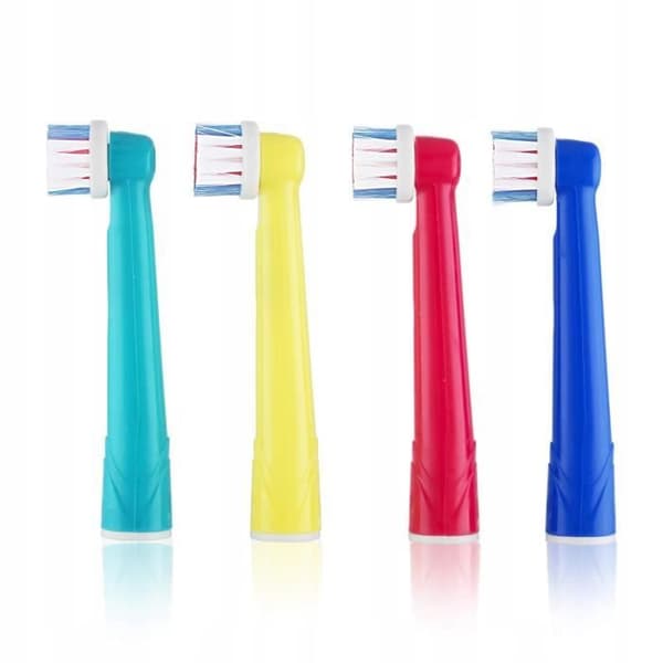Set med 4 utbytbara huvuden lämpliga för Oral-B KIDS roterande elektriska tandborstar
