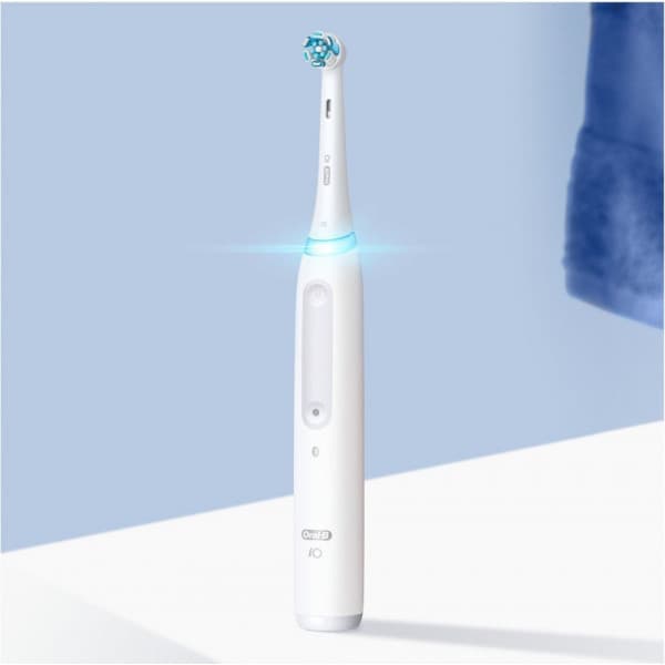 Oral-B iO Series 4s - eltandbørste, hvid