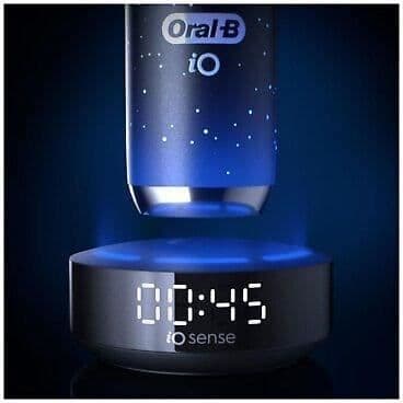 Elektrisk tandborste - ORAL-B - iO10 Cosmic black - Oscillo-rotationer - Batteri driven
