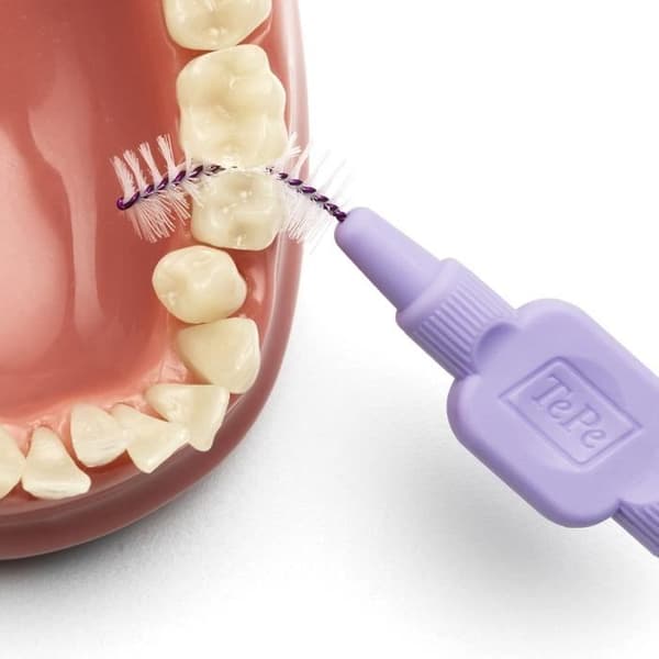 TePe Extra mjuka interdentalborstar, violett 1,1 mm ISO 6, 1 påse med 8 borstar