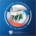 Miniatyrbild 5 av 9: Oral-B CrossAction borsthuvud med CleanMaximiser Technology 8 enheter