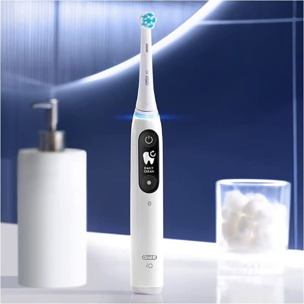 Oral-B iO Series 6 vit elektrisk tandborste