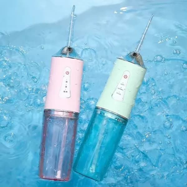 Dental Water Flosser Spotlight – Professionell och Bärbar Oral Irrigator för Friskare Vitare Tänder