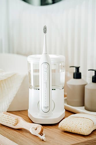 AD 2180 vit Sonic tandborste med spolare 2 i 1