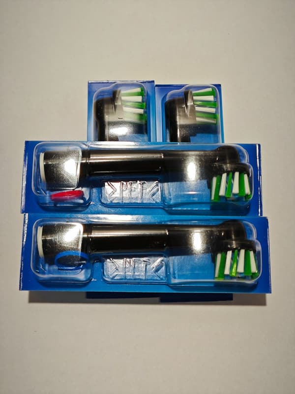 Oral-B Cross Action sähköhammasharjan päät mustat EB50BRX-4 4 kpl