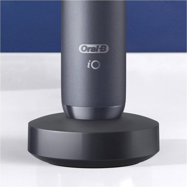 Oral-B iO 8 DUO svart och vitt