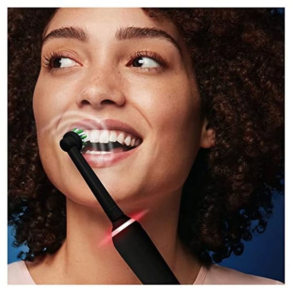 Elektrisk Tandborste Oral-B PRO 3 3900N Vit