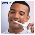 Pikkukuva 7 / 7: Oral-B iO Gentle Care -harjaspäät, 2 kpl
