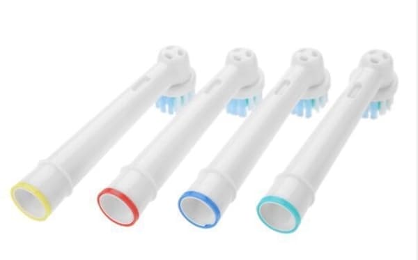 Oral-B kompatibla tandborsthuvuden 4-pack Sensitive Clean