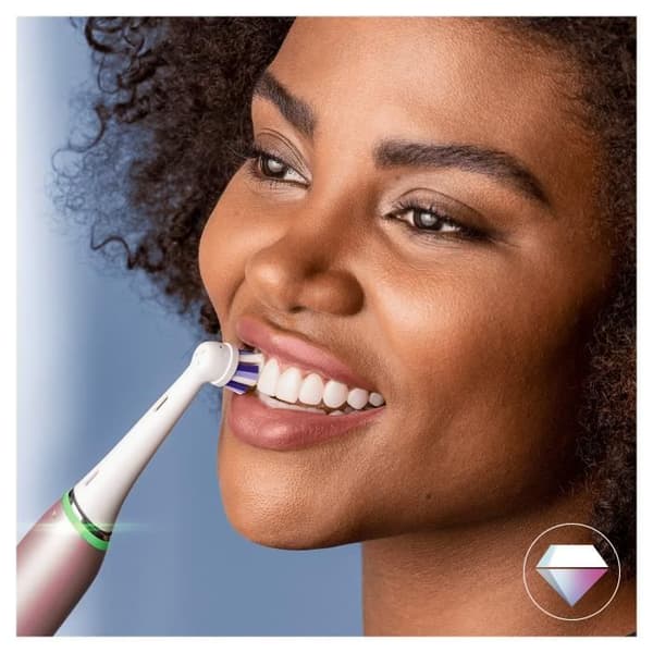Oral-B iO strålande vita borsthuvuden, 4-pack