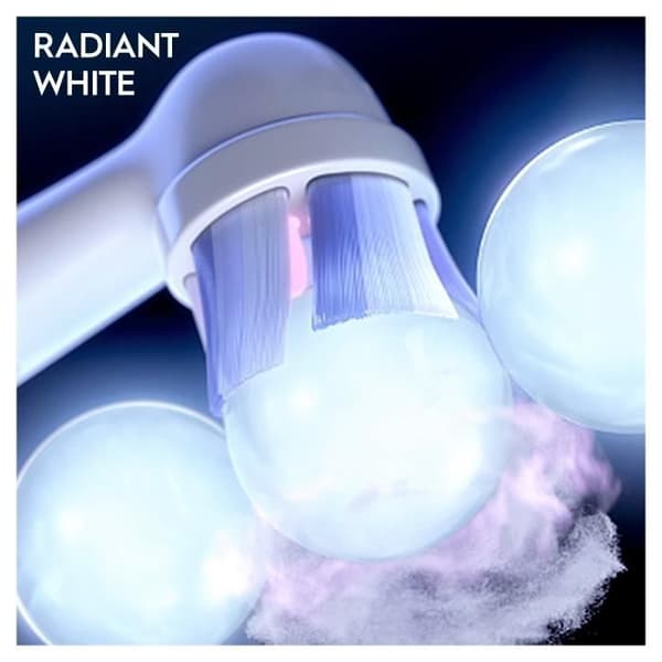 Oral-B iO strålande vita borsthuvuden, 4-pack