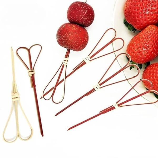 Bambustickor för cocktail 9 cm – Hjärta, engångs för aptitretare, 50-pack