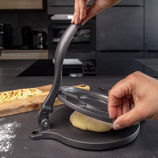 Handy Tortilla Press Empanada Press tillverkad av järn i Svart - 18 cm i diameter - För formning av pasta, t.ex. plattbröd, pizzadeg, tortillas o.d.