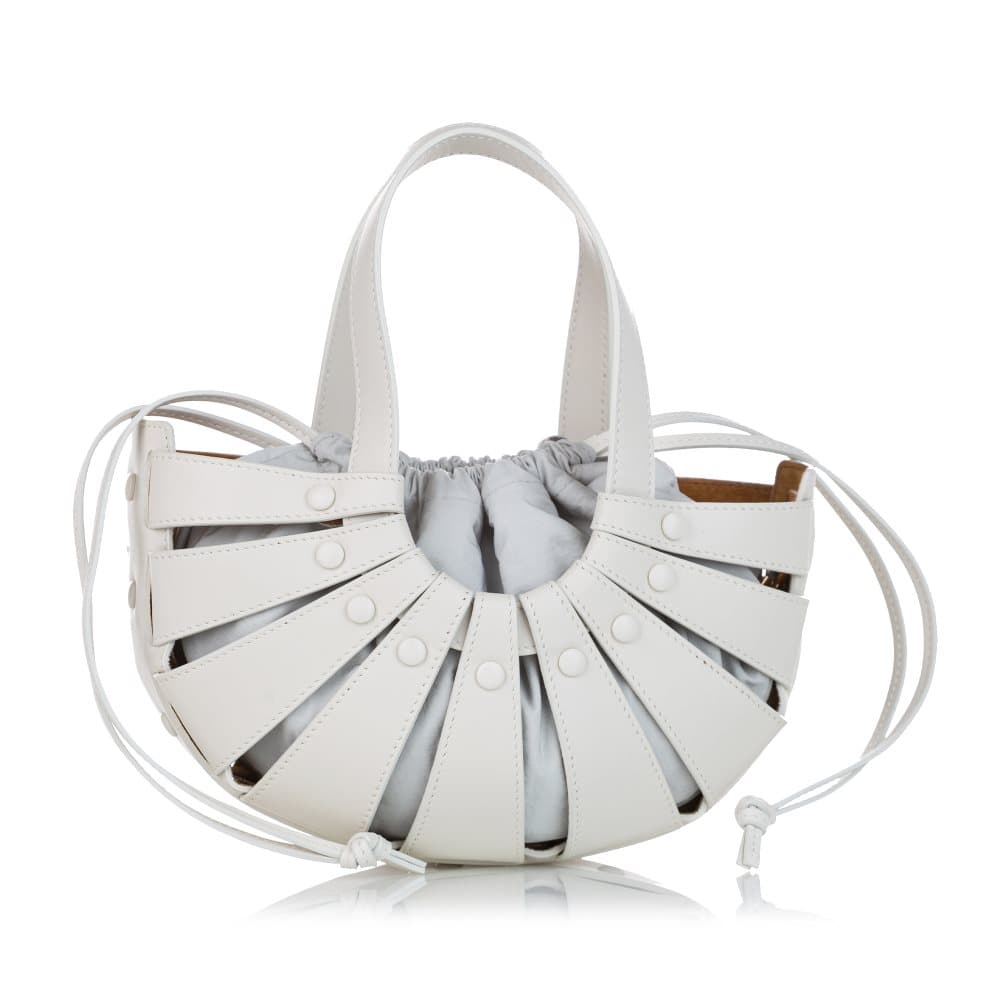 Pre-owned Bottega Veneta The Shell Leather Tote Bag White