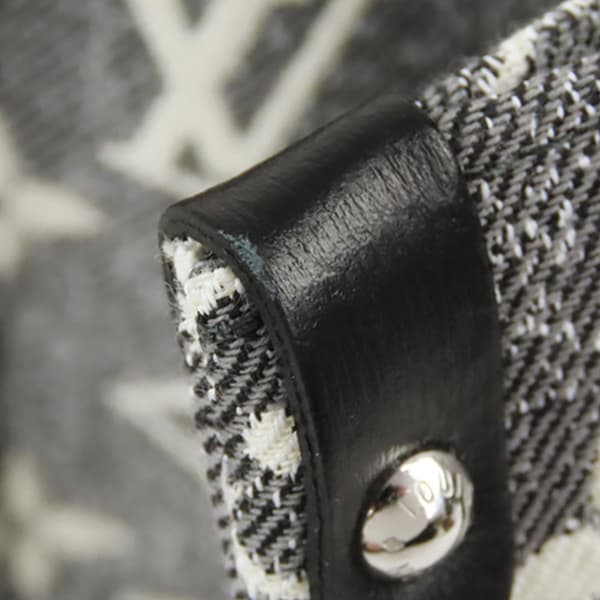 Pre-owned Louis Vuitton Monogram Denim Onthego MM Gray