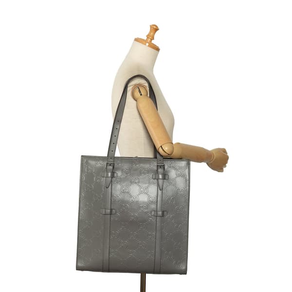 Pre-owned Gucci GG Embossed Leather Vertical Tote Gray