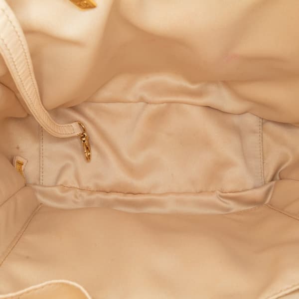 Pre-owned Chanel Caviar Petite Shopping Tote Brown