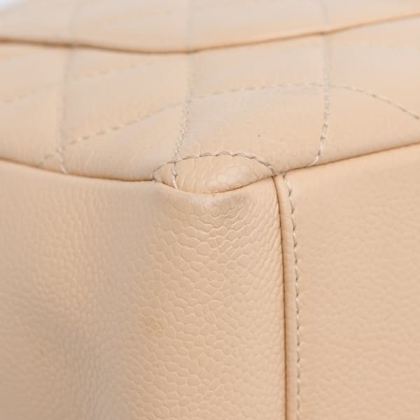 Pre-owned Chanel Caviar Petite Shopping Tote Brown
