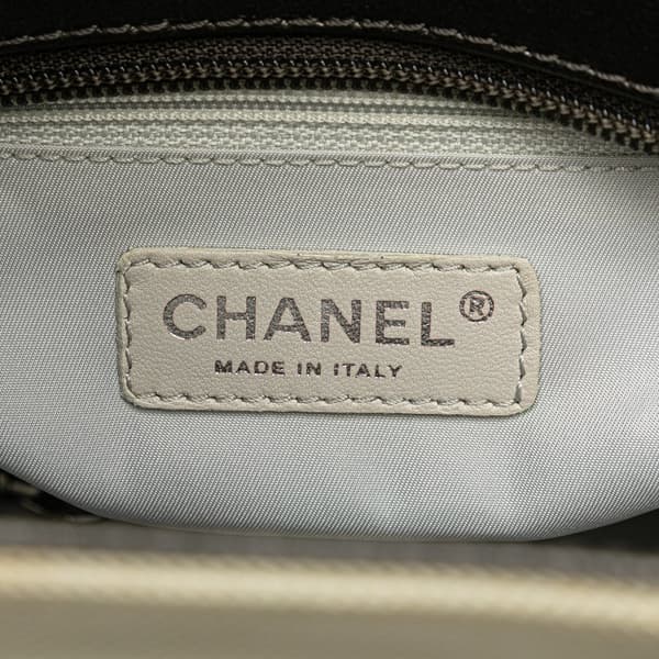 Pre-owned Chanel Small Bicolor Paris-Biarritz Tote Gray