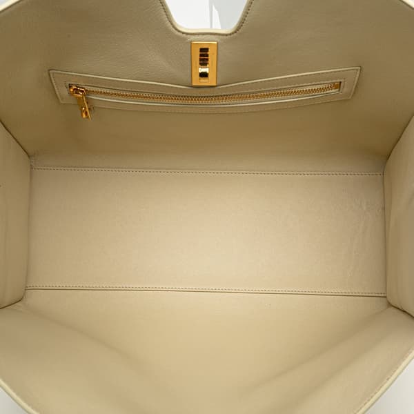 Pre-owned Celine Smooth Calfskin Soft 16 Cabas White