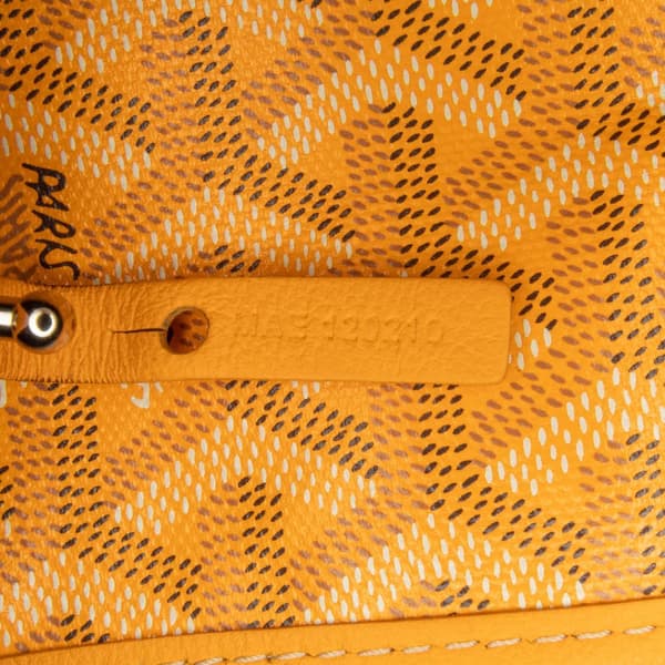 Pre-owned Goyard Goyardine Reversible Anjou GM Yellow