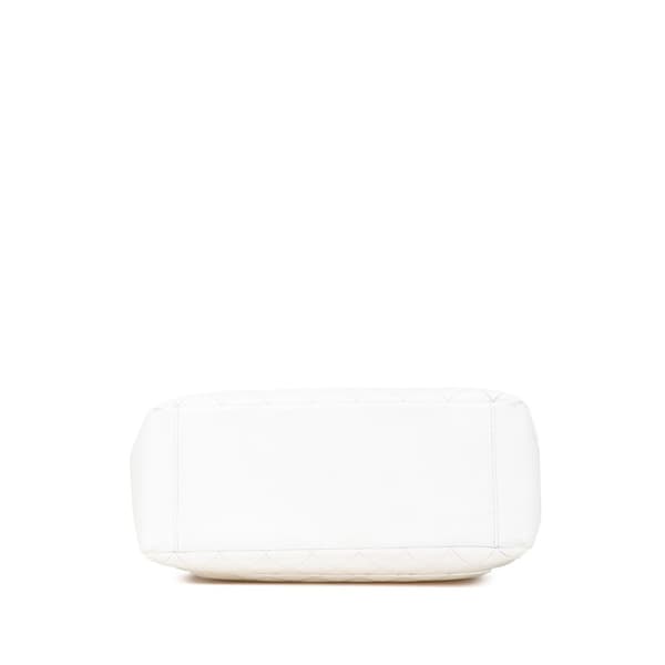 Pre-owned Chanel Caviar Grand Shopping Tote White