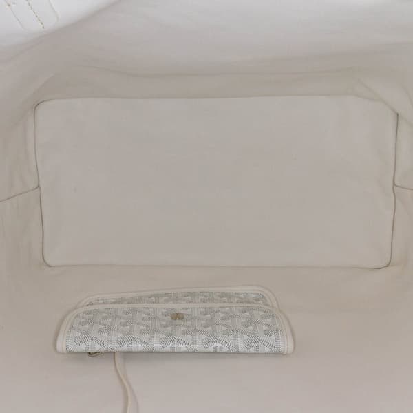 Pre-owned Goyard Goyardine Reversible Anjou GM White