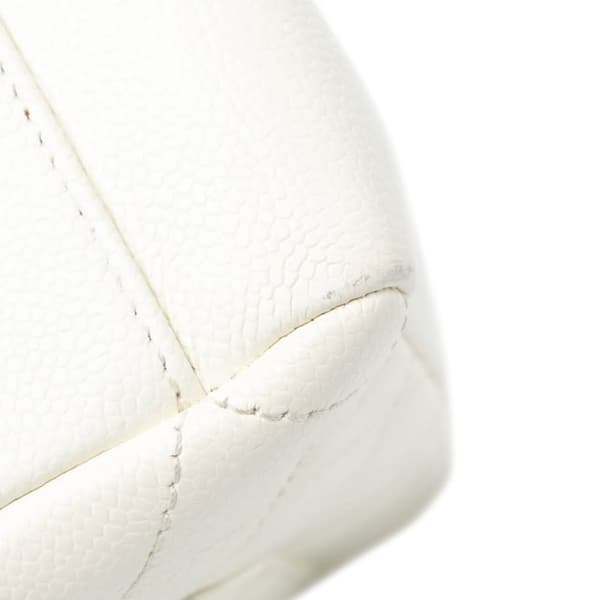 Pre-owned Chanel Caviar Grand Shopping Tote  White