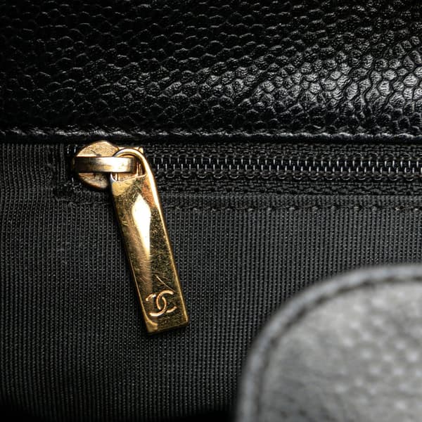 Pre-owned Chanel Caviar Petite Shopping Tote Black