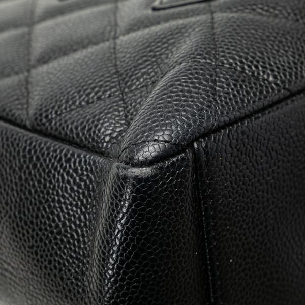 Pre-owned Chanel Caviar Petite Shopping Tote Black