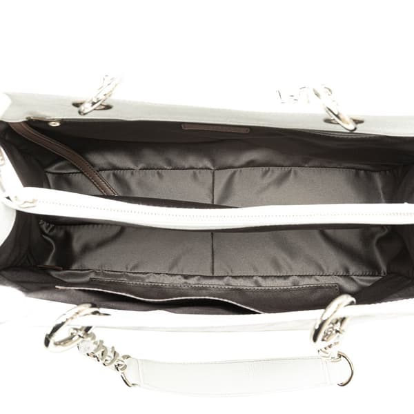 Pre-owned Chanel Caviar Grand Shopping Tote White