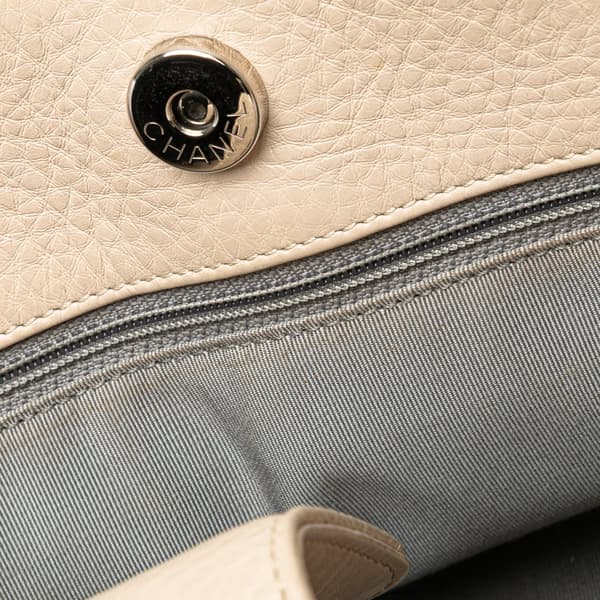 Pre-owned Chanel Small Calfskin Executive Cerf Tote Brown