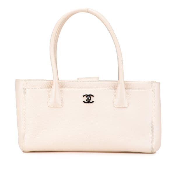 Pre-owned Chanel Small Calfskin Executive Cerf Tote Brown