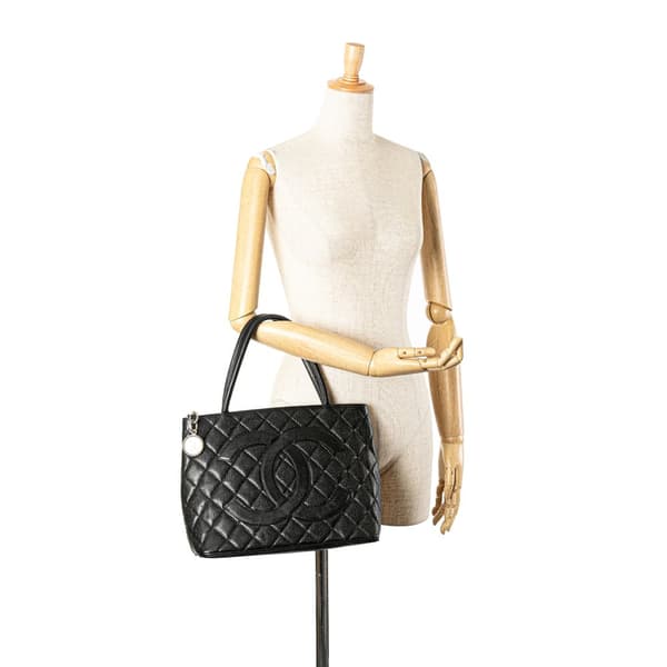 Pre-owned Chanel Caviar Medallion Tote  Black