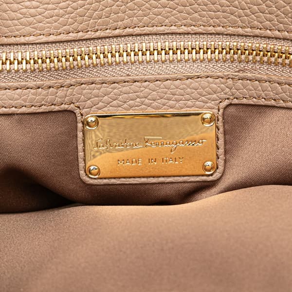 Pre-owned Ferragamo Leather Fiamma East West Tote Brown