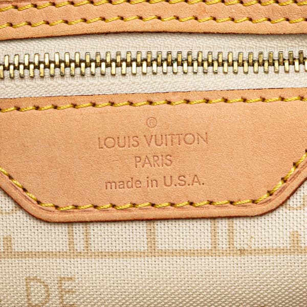 Pre-owned Louis Vuitton Damier Azur Neverfull PM White