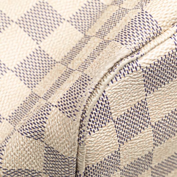 Pre-owned Louis Vuitton Damier Azur Neverfull MM White