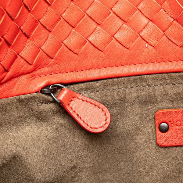 Pre-owned Bottega Veneta Medium Nappa Intrecciato Garda Tote Red