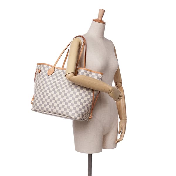 Pre-owned Louis Vuitton Damier Azur Neverfull MM White