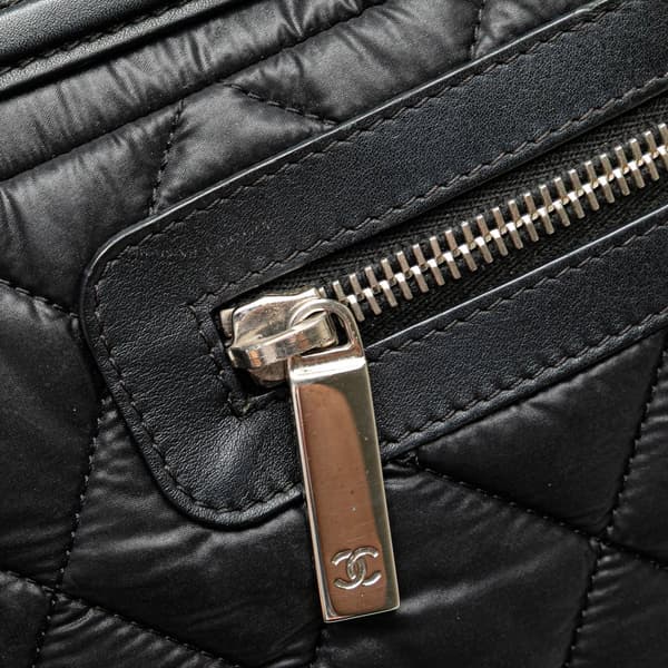 Pre-owned Chanel Small Quilted Nylon Coco Cocoon Tote Black
