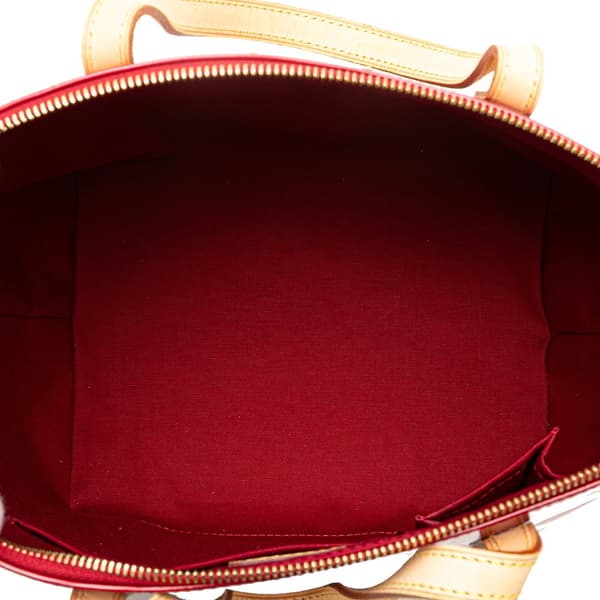 Pre-owned Louis Vuitton Monogram Vernis Bellevue PM Red