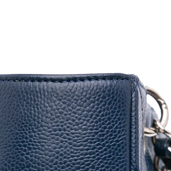 Pre-owned Chanel Caviar Petite Shopping Tote Blue