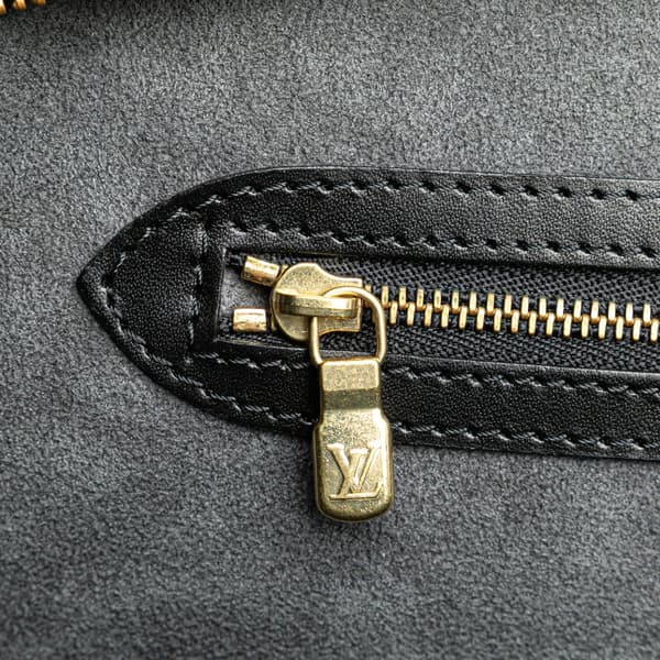 Pre-owned Louis Vuitton Epi Saint Jacques GM Long Strap Black