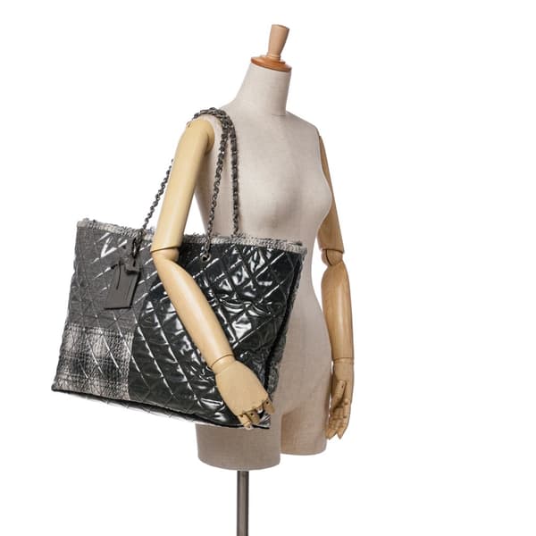 Pre-owned Chanel Large Quilted Tweed and Vinyl Funny Patchwork Tote Gray