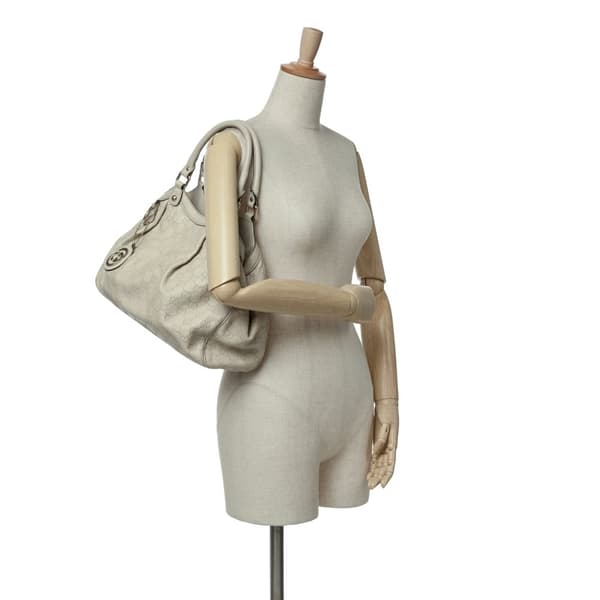 Pre-owned Gucci Medium Guccissima Sukey Tote White
