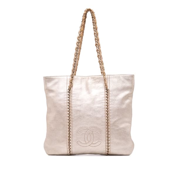 Pre-owned Chanel Metallic Goatskin Luxe Ligne Tote Gold