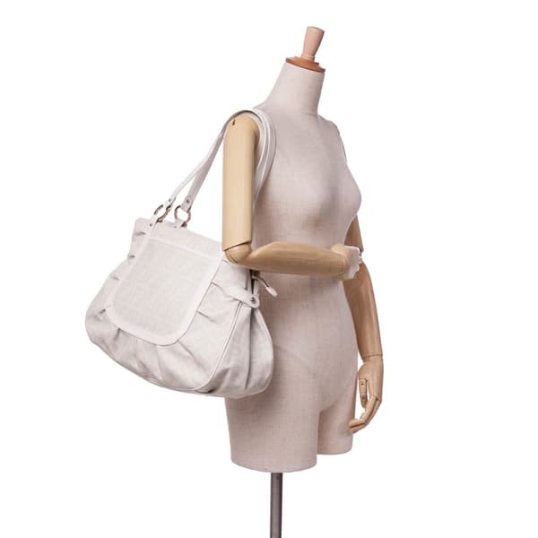 Pre-owned Fendi Large Zucca Spalmati Chef Shopper Tote White