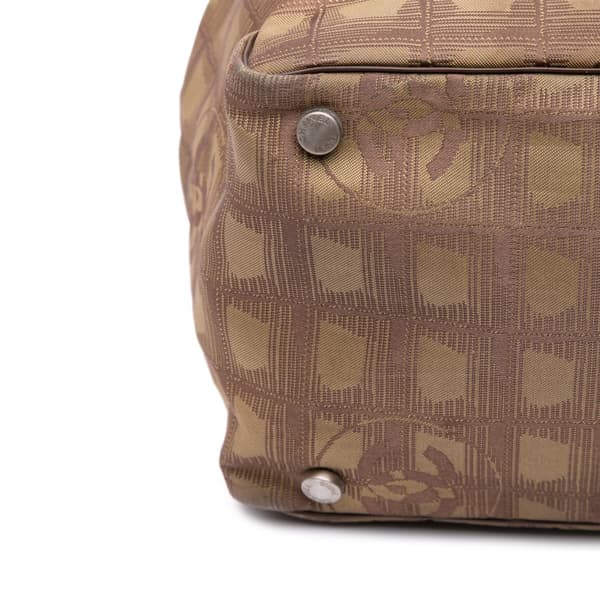 Pre-owned Chanel New Travel Line Nylon Tote Brown