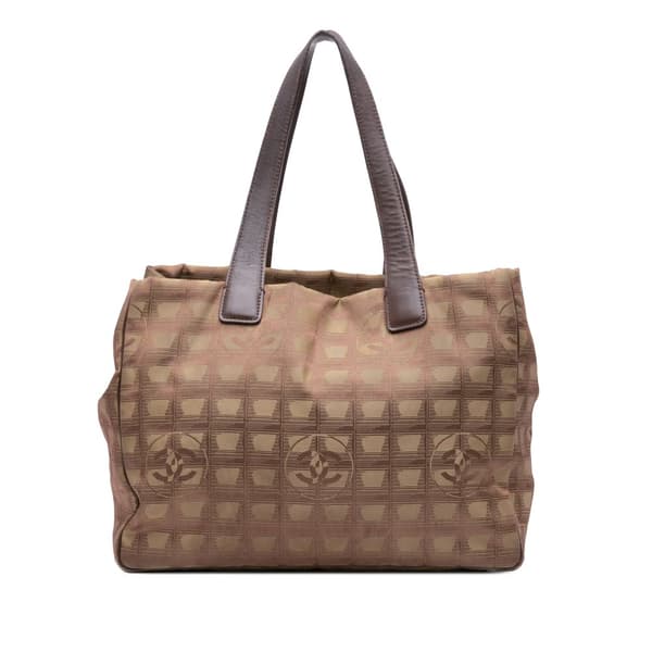 Pre-owned Chanel New Travel Line Nylon Tote Brown